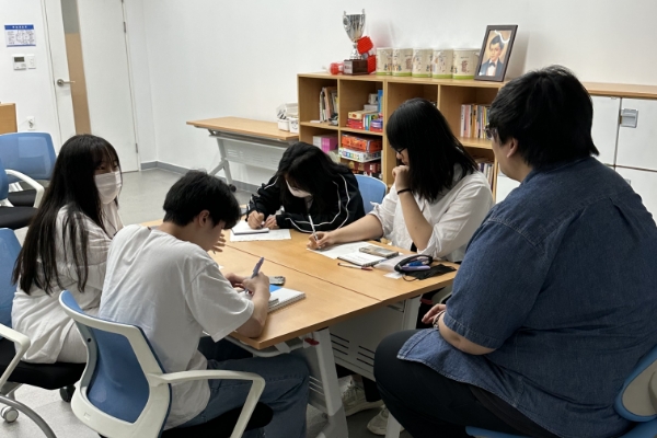 강원특별자치도 꿈드림 청소년단 유해환경을 조사하다.